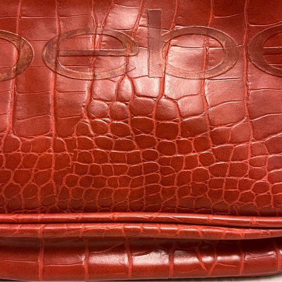 Women’s Bebe Handbag Belt bag Purse In Red Faux Crocodile Pattern Gold Hardware - Picture 4 of 13